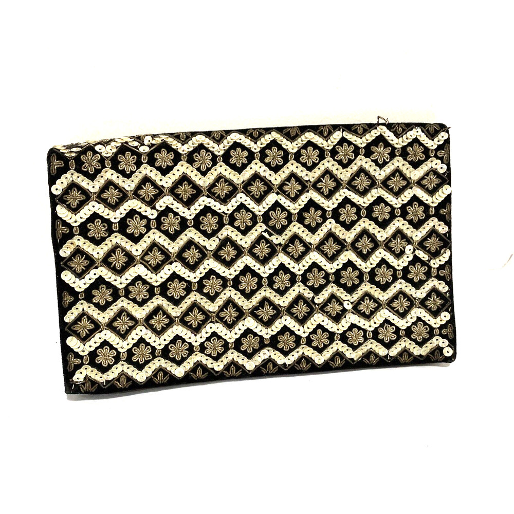 VINTAGE India Clutch Purse Black Velvet Retro Gold & Silver sequins embroidery